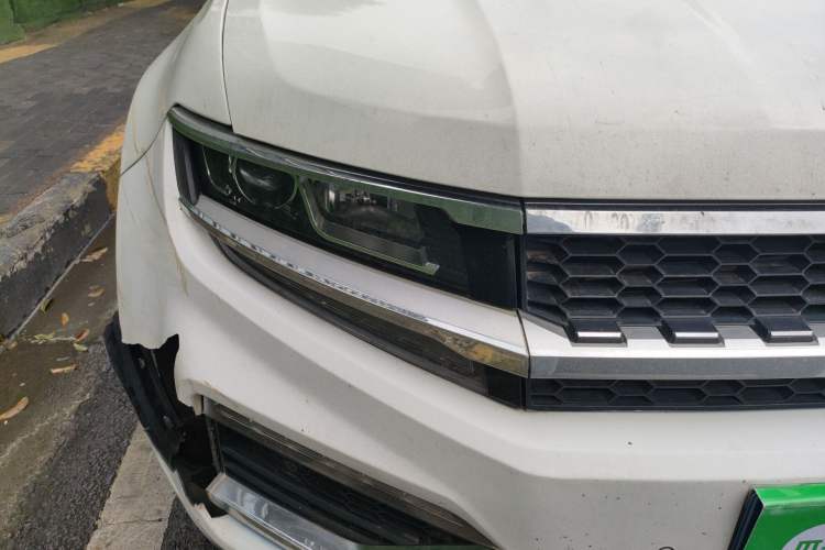 Used Zotye Domy X7 2017 1.8T Manual Luxury Model