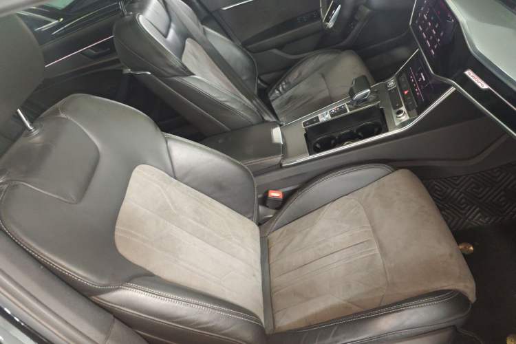 Used Audi A6L New Energy 2020 55 TFSI e quattro Right Front Seat