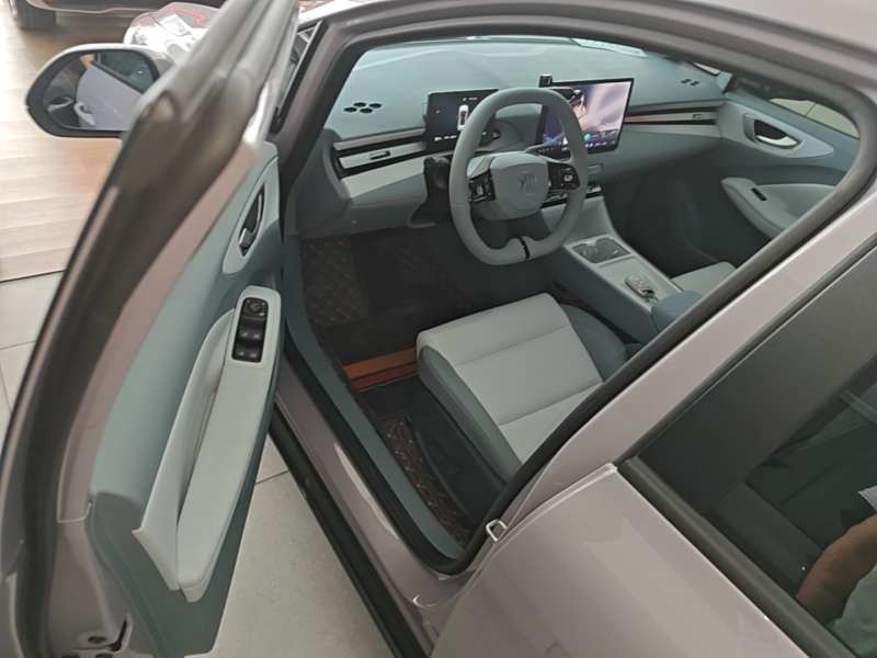 Used MG 4 EV 2026 Model 437 Composed Edition — 15
