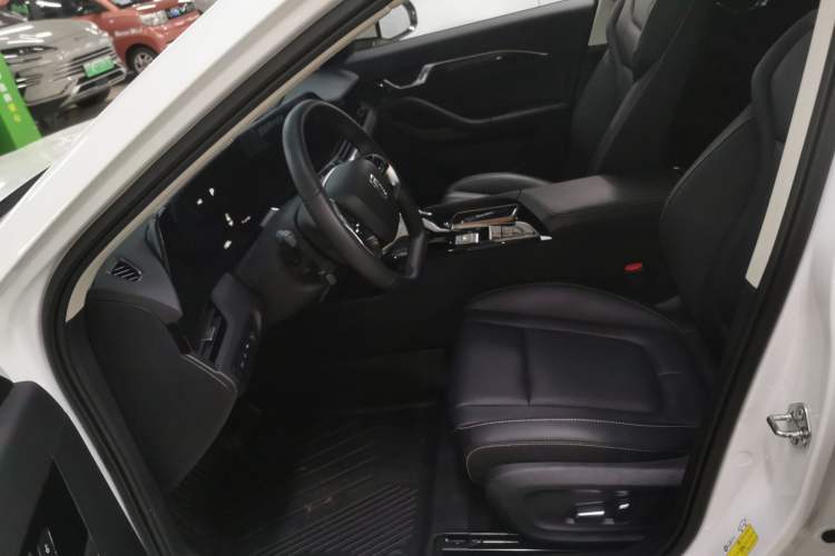 Used Bestune B70 2023 Third Generation 1.5T Automatic Enjoyment Version 70th Anniversary Edition