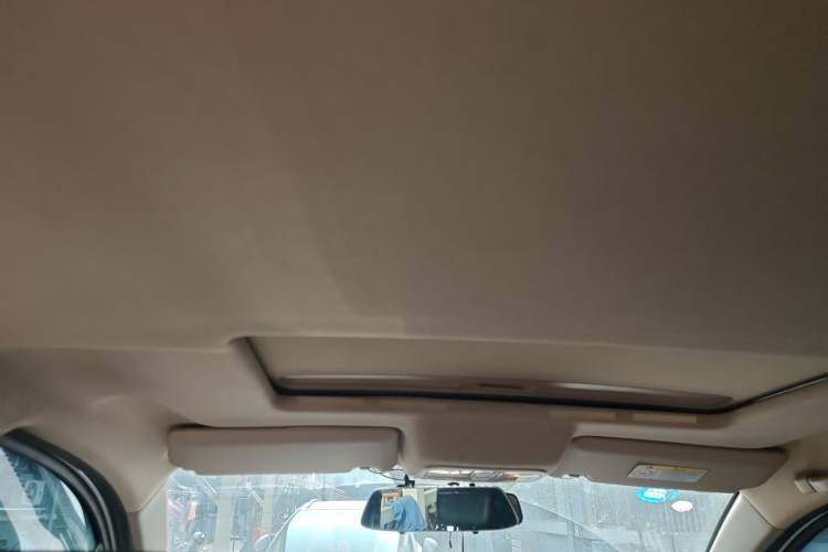 Used Lifan Auto Myway 2016 1.5L Manual Elite Version Headliner
