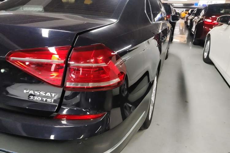 Used Volkswagen Passat 2017 330TSI DSG Luxury Edition