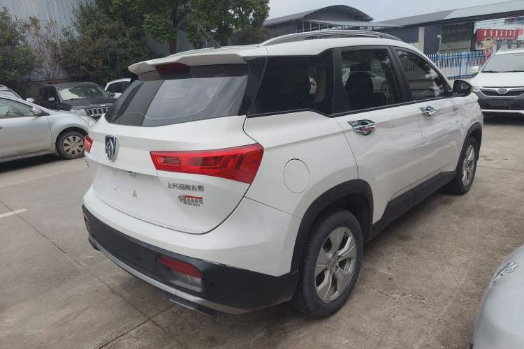 Used Baojun 530 2021 Global Car Anniversary Edition 1.5T Manual Comfort Model 5 Seats
