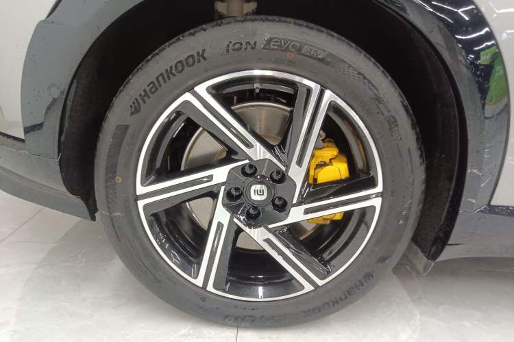 Used Xiaomi Auto YU7 2025 Ultra-Long Range Rear-Wheel Drive Version
