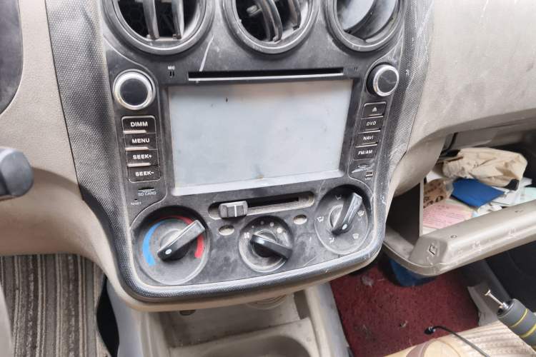 Used Wuling Hongguang 2014 1.2L Standard Model China IV