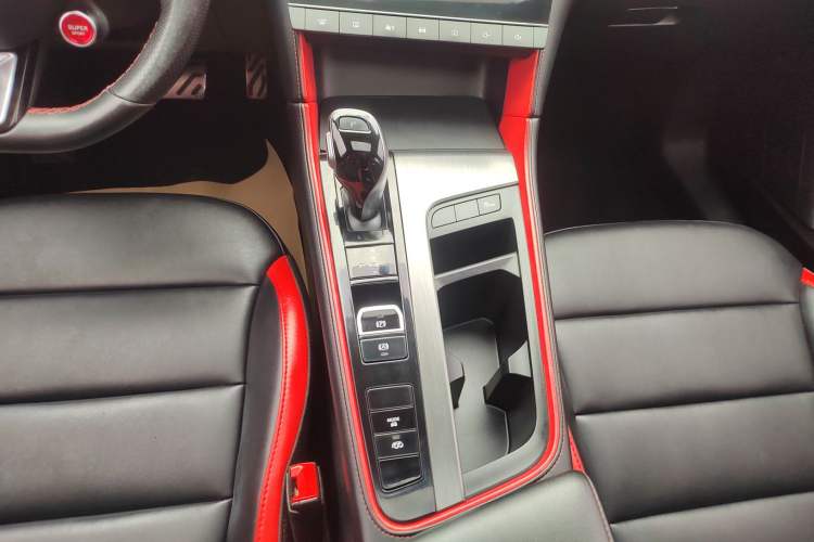 Used MG 6 2020 1.5T Automatic Trophy Luxury Edition
