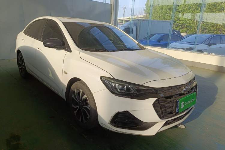 Used Chevrolet Monza 2019 RS 330T Automatic Comfort Edition China VI Standard Front Right 45 Deg