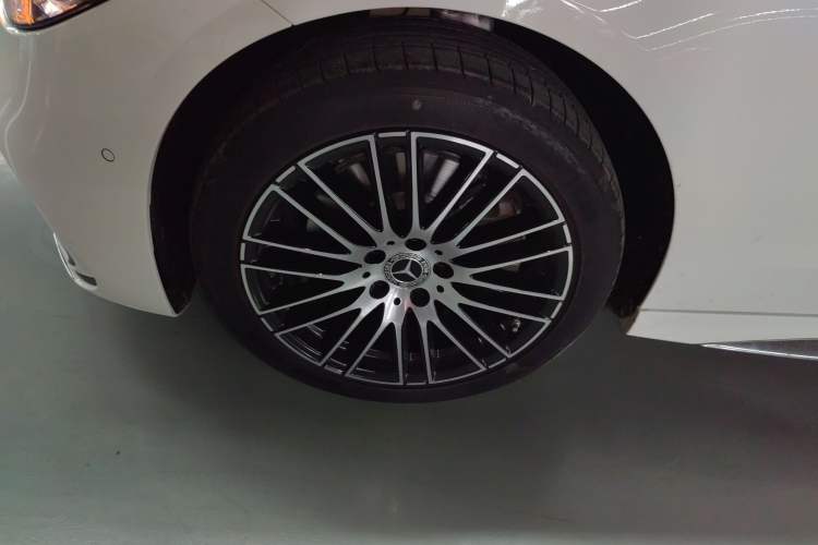 Used Mercedes-Benz C-Class 2025 Facelift C 260 L Sport Edition