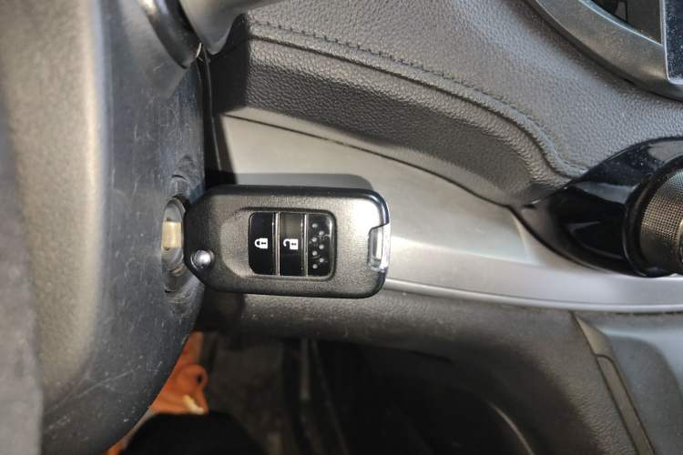 Used Honda CR-V 2016 2.0L two-wheel drive Urban Edition