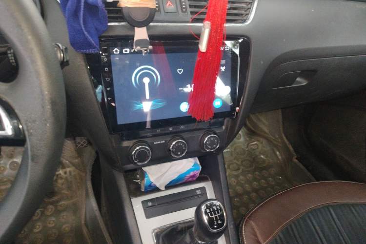 Used Skoda Octavia 2016 1.6L Manual Front-Wheel-Drive Version
