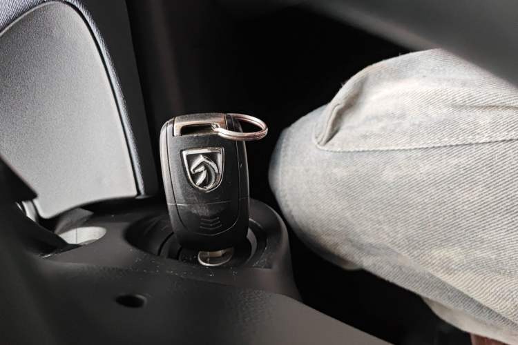 Used Baojun 530 2018 1.8L Automatic Elite Version China V Emission Standard Interior 1