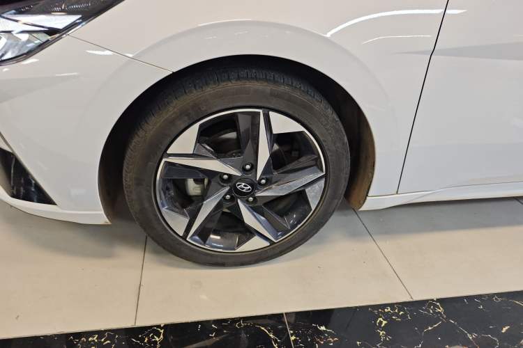 Used Hyundai Elantra 2022 240TGDi DCT LUX Prestige Edition
