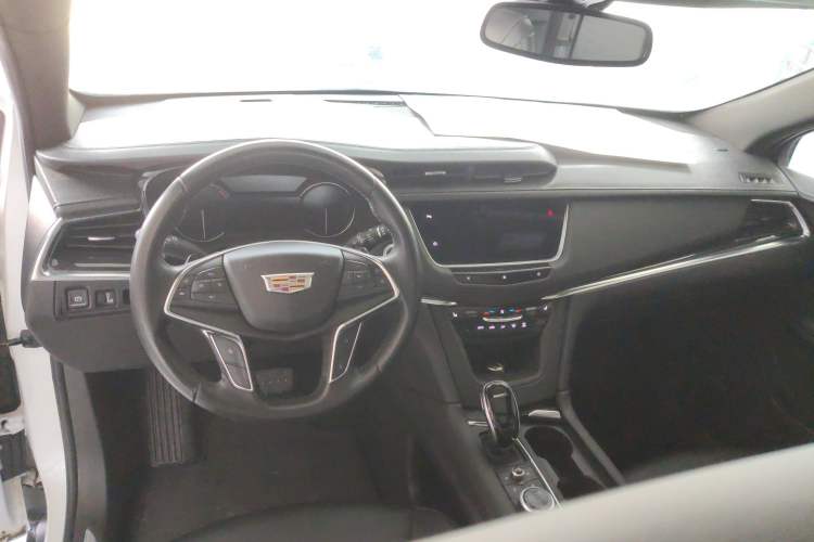 Used Cadillac XT5 2020 28T Luxury Version
