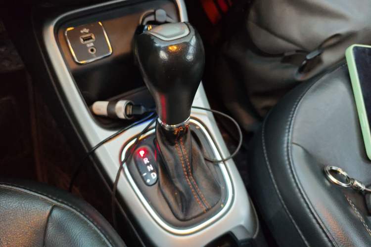 Used Jeep Compass 2017 200T Automatic Family Edition
