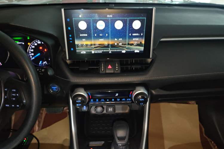 Used Toyota Wildlander 2020 Dual-Engine 2.5L E-CVT Two-Wheel Drive Luxury Edition