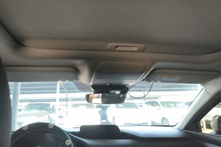 Used Mazda 3 Axela 2023 2.0L Automatic ZhiXuan Edition
