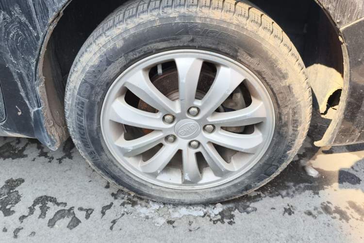 Used BYD Surui 2012 1.5L Manual Luxury Version