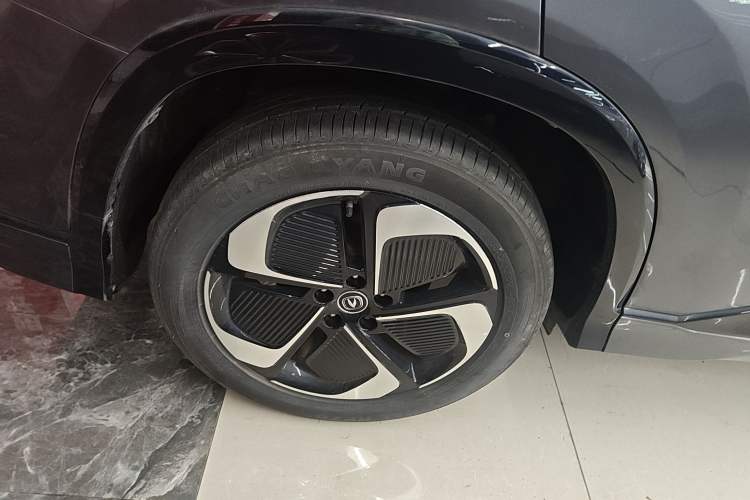 Used CHANGAN CS75 PLUS iDD 2023 ZhiDian iDD Smart Leading Model
