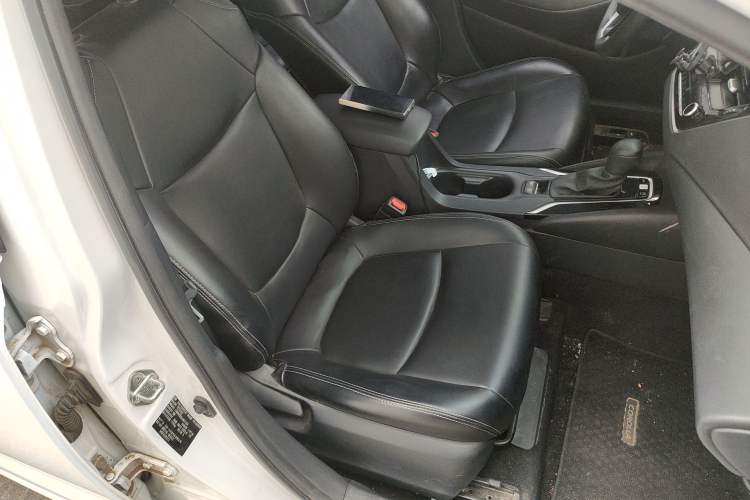 Used Toyota Corolla 2021 1.2T S-CVT Elite Edition Right Front Seat