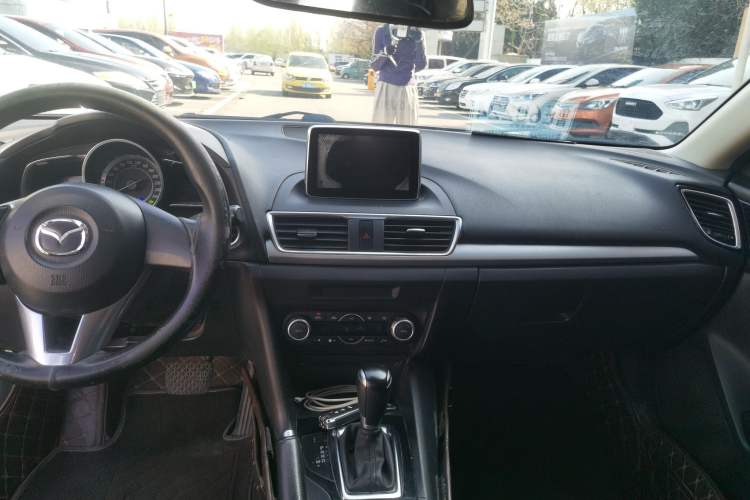 Used Mazda 3 Axela 2016 Sedan 1.5L Automatic Luxury Model Audio And AC Panel