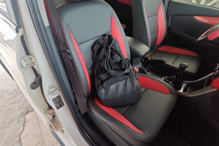 Used Foton Jiatu ix7 2016 1.5L ZhiZun Model