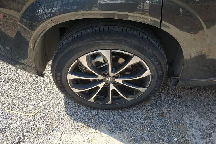 Used Changan UNI-Z New Energy 2024 Blue Whale Smart Electric iDD 125km Excellence Model
