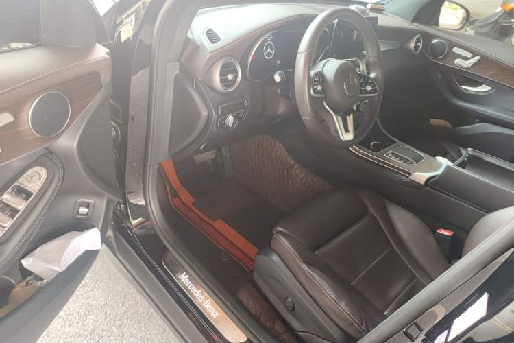 Used Mercedes-Benz GLC 2021 GLC 260 L 4MATIC Luxury Model
