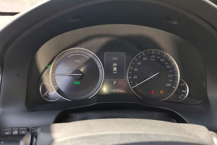 Used Lexus ES 2015 300h Comfort Edition
