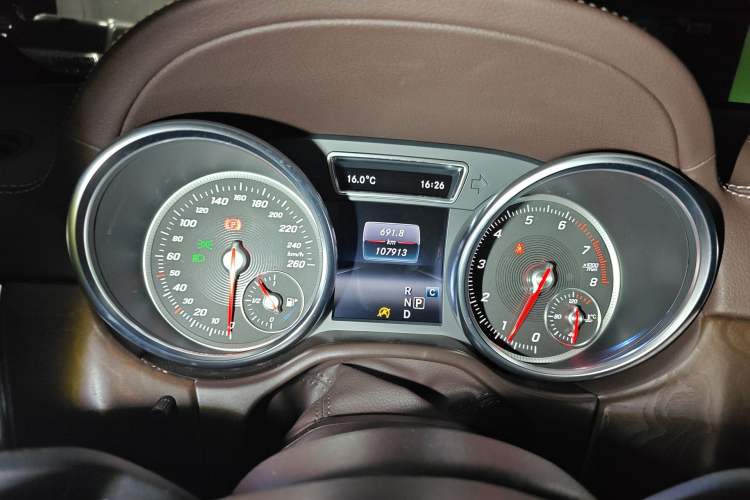 Used Mercedes-Benz GLE 2016 GLE 400 4MATIC Instrument Cluster