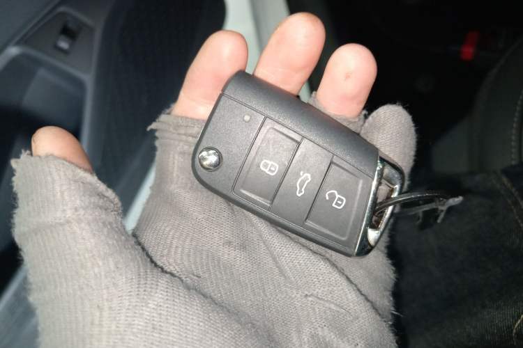 Used Volkswagen Sagitar 2020 280TSI DSG Comfort Version China VI Standard Vehicle Key