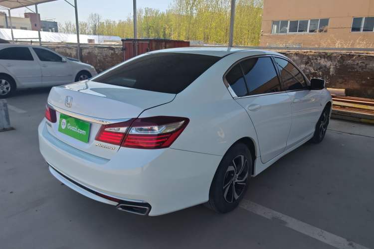 Used Honda Accord 2016 2.0L Elite Edition Rear Right 45 Deg