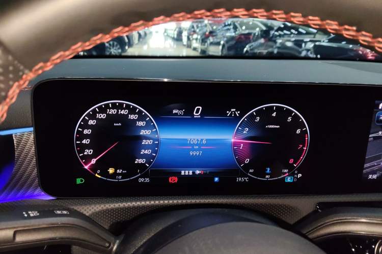 Used Mercedes-Benz A-Class 2023 A 200 L Fashion Model Instrument Cluster