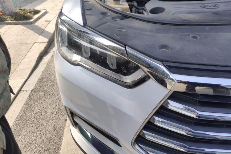 Used BYD Song Pro 2019 1.5T Automatic Elite Edition
