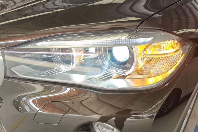 Used BMW X6 2015 xDrive28i
