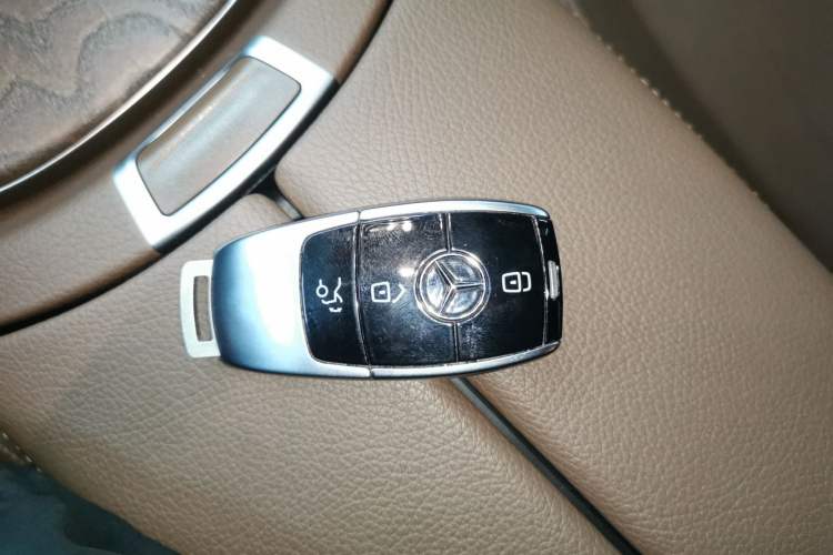 Used Mercedes-Benz E-Class New Energy 2020 E 300 e L