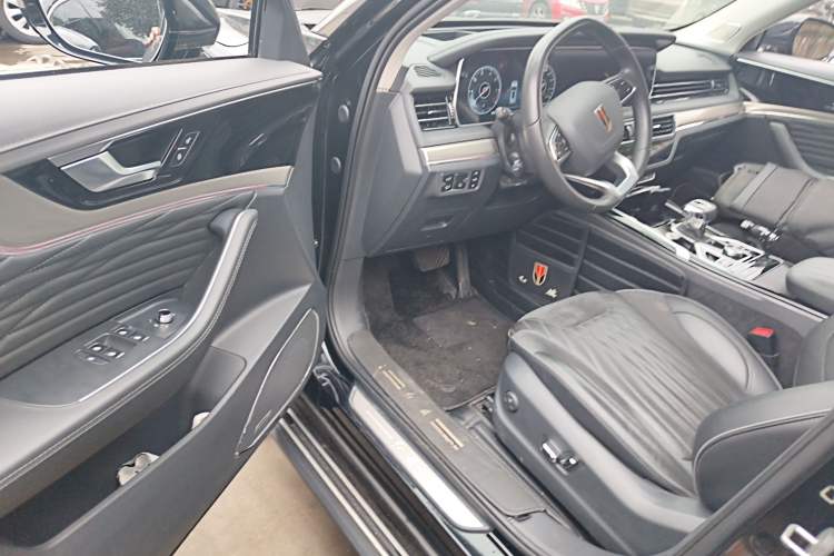 Used Hongqi HS5 2022 Revised Version 2.0T Smart Connect Flagship Edition Driver Seat