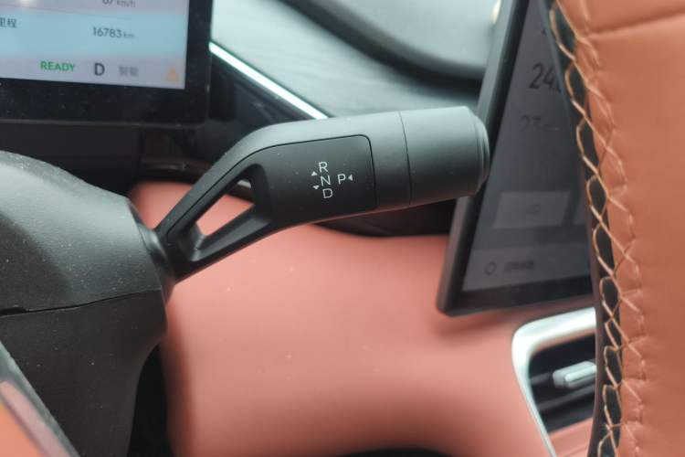 Used Geely Galaxy L6 2025 EM-i 140km Explorer+ Edition
