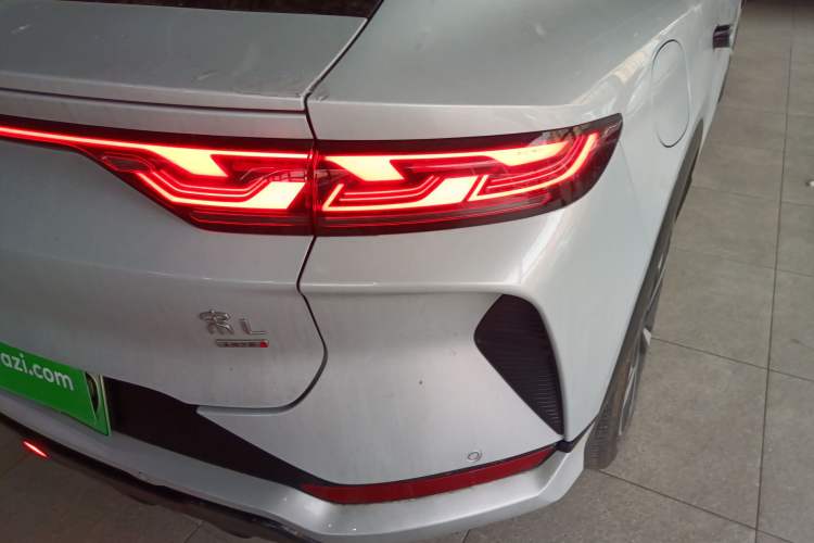 Used BYD Song L EV 2025 Intelligent Driving Version 662 km LiDAR Excellence Edition