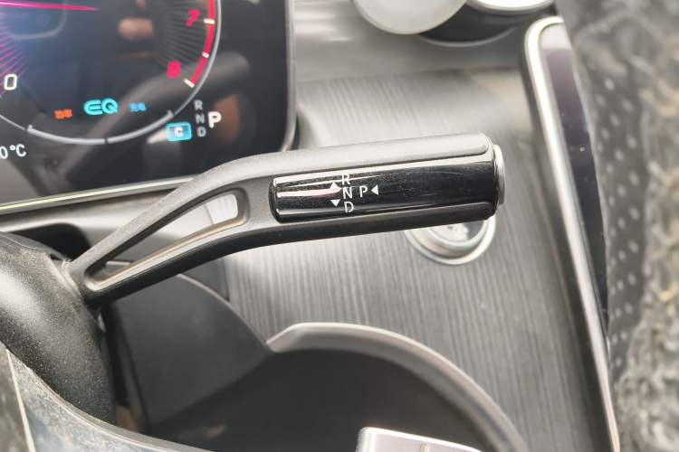 Used Mercedes-Benz C-Class 2022 C 200 L Sport Edition Gear Lever