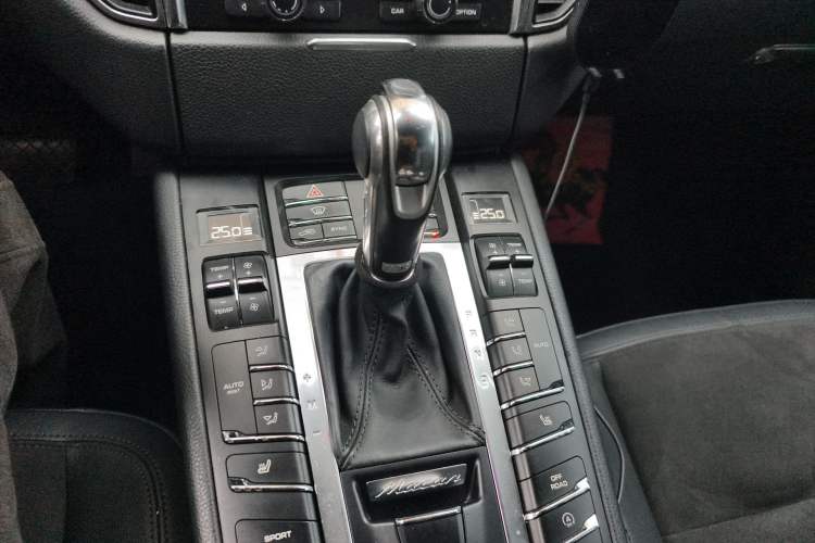 Used Porsche Macan 2014 Macan 2.0T
