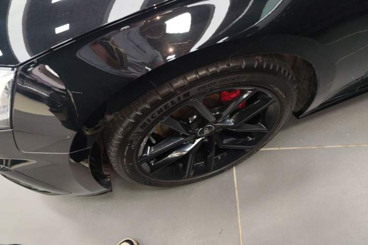 Used Audi A5 2021 Coupe 40 TFSI Fashionable and Dynamic Model Left Front Wheel Hub