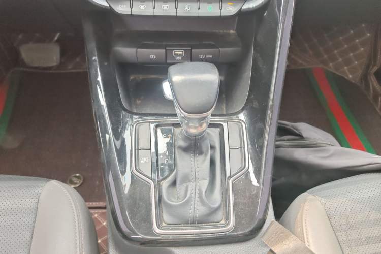 Used Kia Sportage R 2018 2.0L Automatic Smart Luxury Version China V Standard
