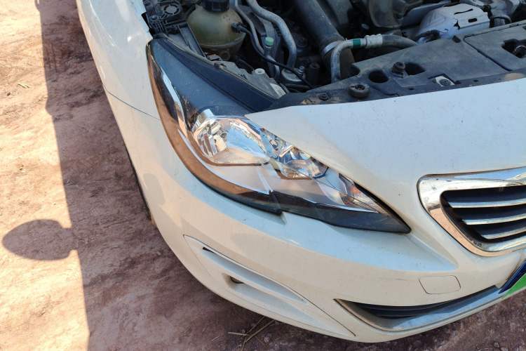 Used Peugeot 408 2018 Revised 350THP Automatic Luxury Edition Right Front Headlight