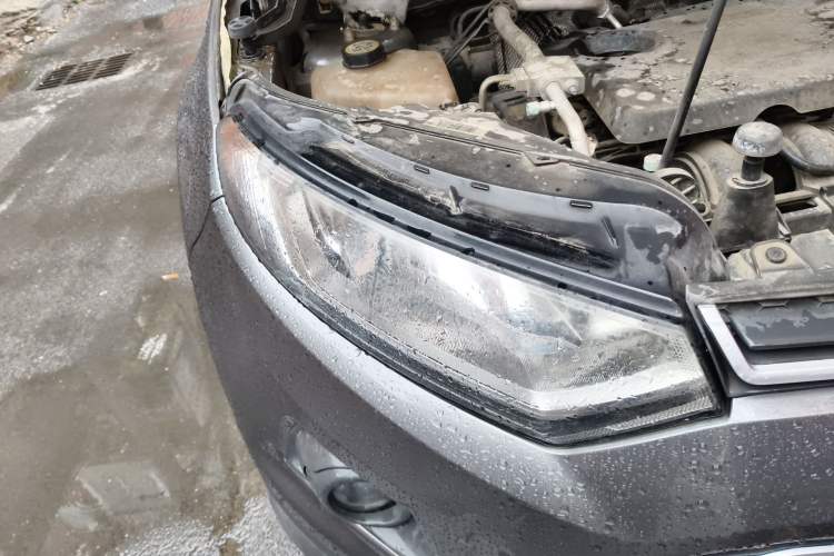 Used Ford EcoSport 2013 1.5L Automatic Fashion Model Right Front Headlight