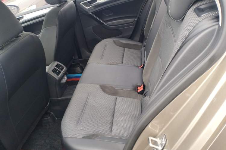 Used Volkswagen Golf 2019 280TSI DSG Comfort Version China VI Standard
