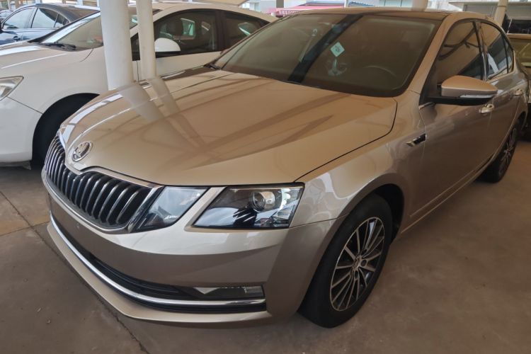 Used Skoda Octavia 2018 TSI230 DSG Luxury Edition
