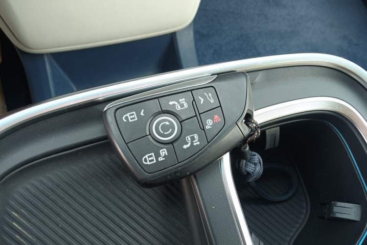 Used Buick Century 2023 2.0T Six-Seater Yinshi Edition