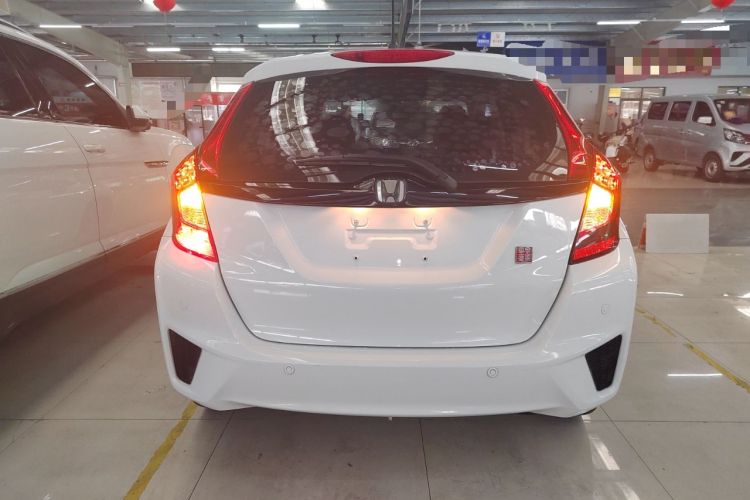 Used Honda Fit 2016 1.5L LXS CVT Comfort Sunroof Version
