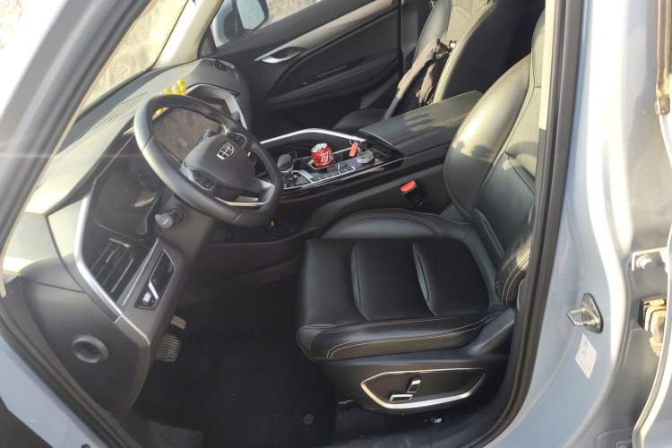 Used Geely Auto Monjaro S 2021 2.0TD DCT Two-Wheel Drive Lightning Edition
