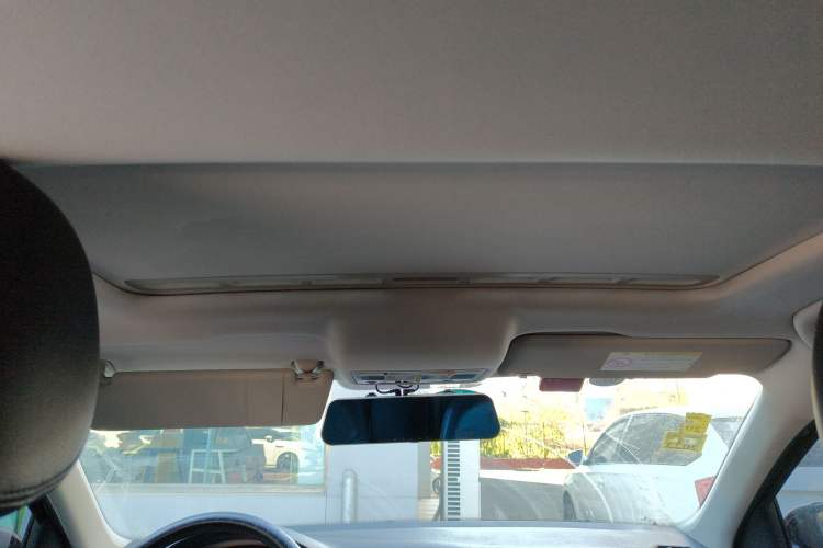 Used Volkswagen Santana 2015 1.6L Manual Comfort Edition Headliner